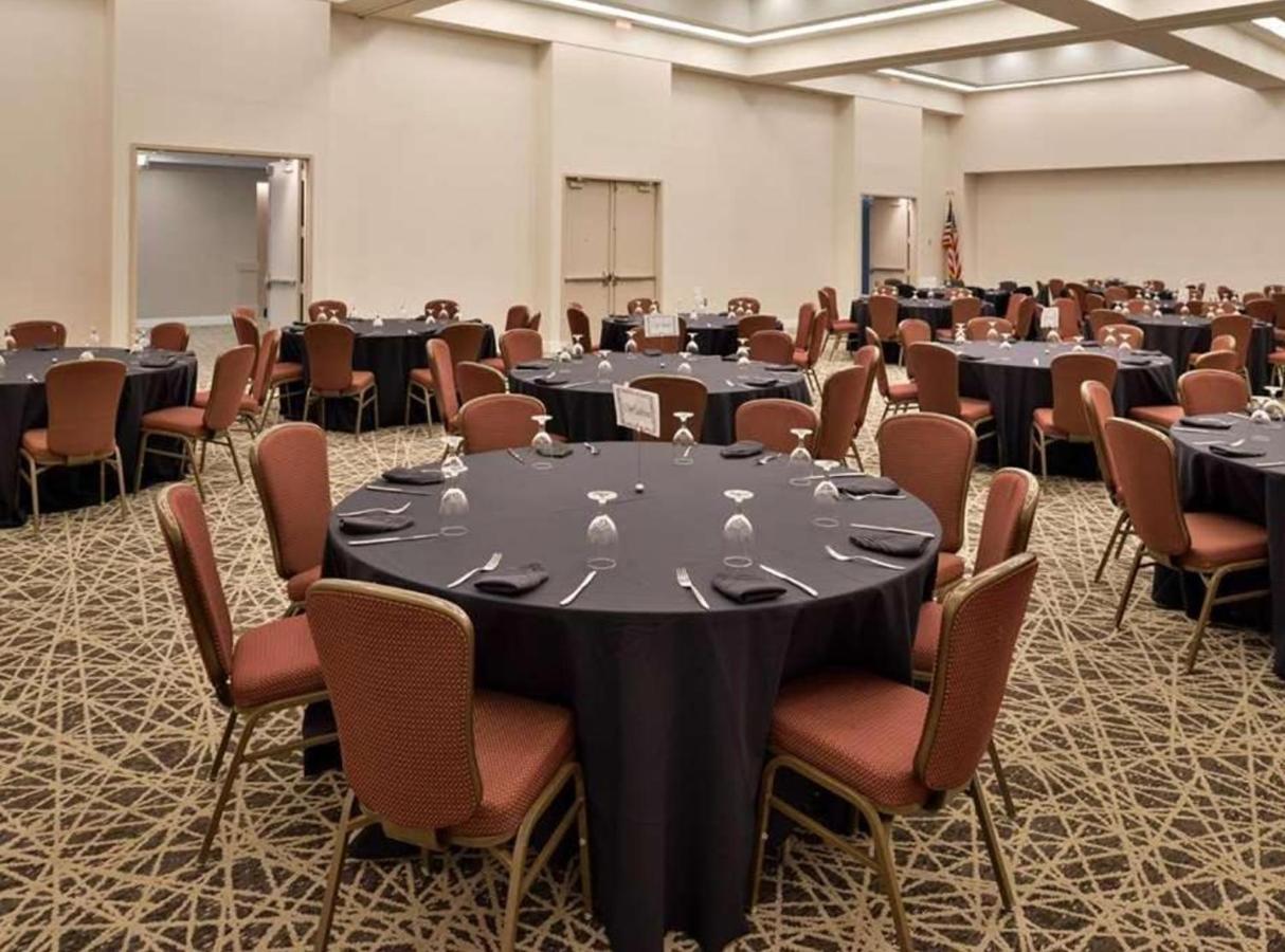 Radisson Hotel Atlanta Marietta I-75 Экстерьер фото