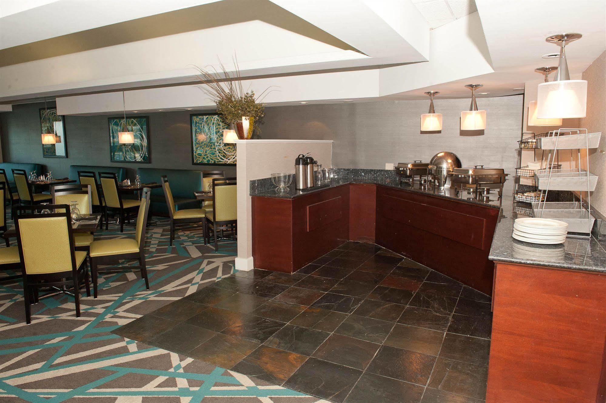 Radisson Hotel Atlanta Marietta I-75 Экстерьер фото