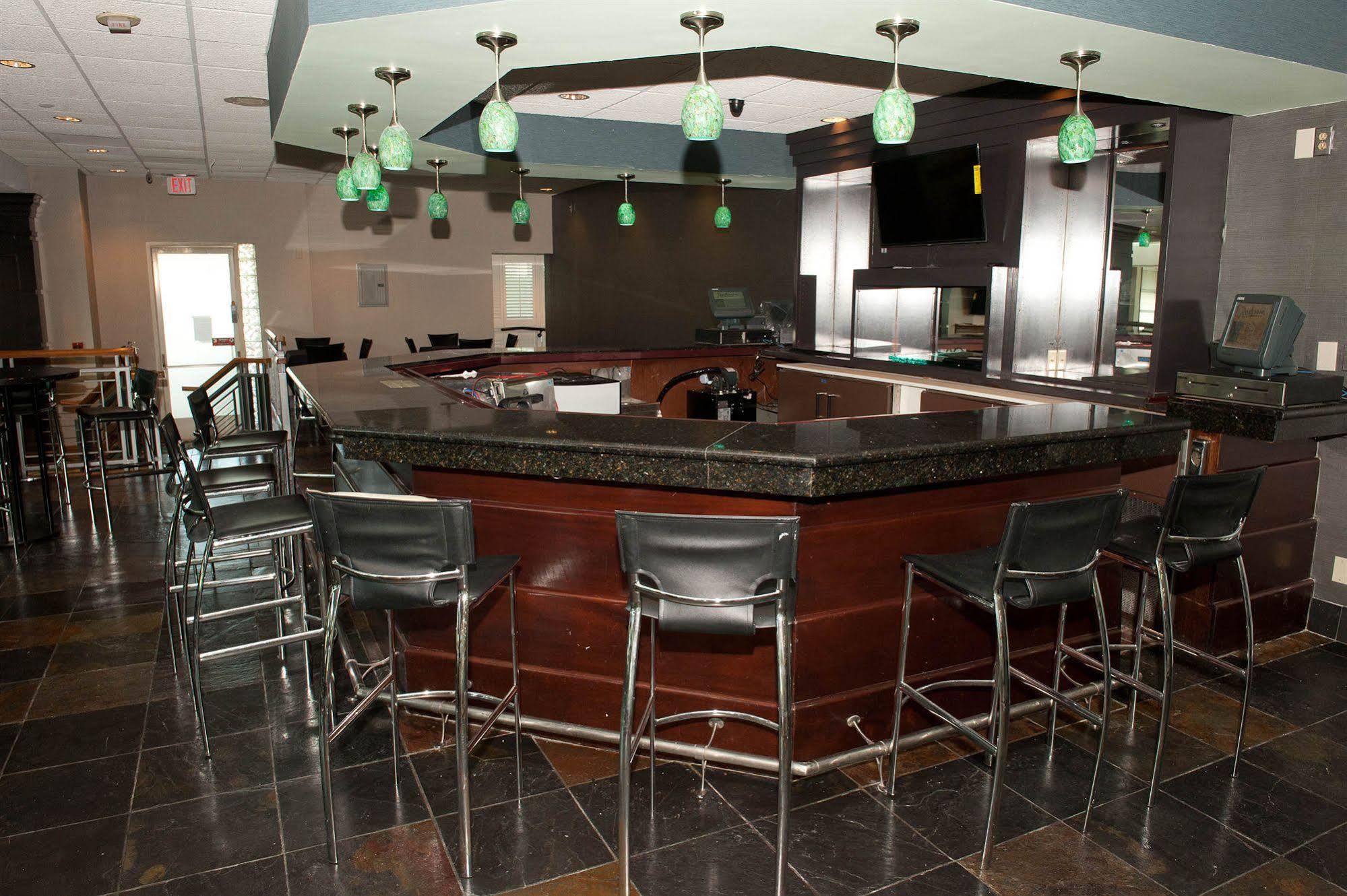 Radisson Hotel Atlanta Marietta I-75 Экстерьер фото